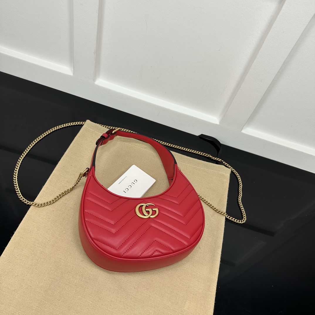 Gucci Hobo Bags